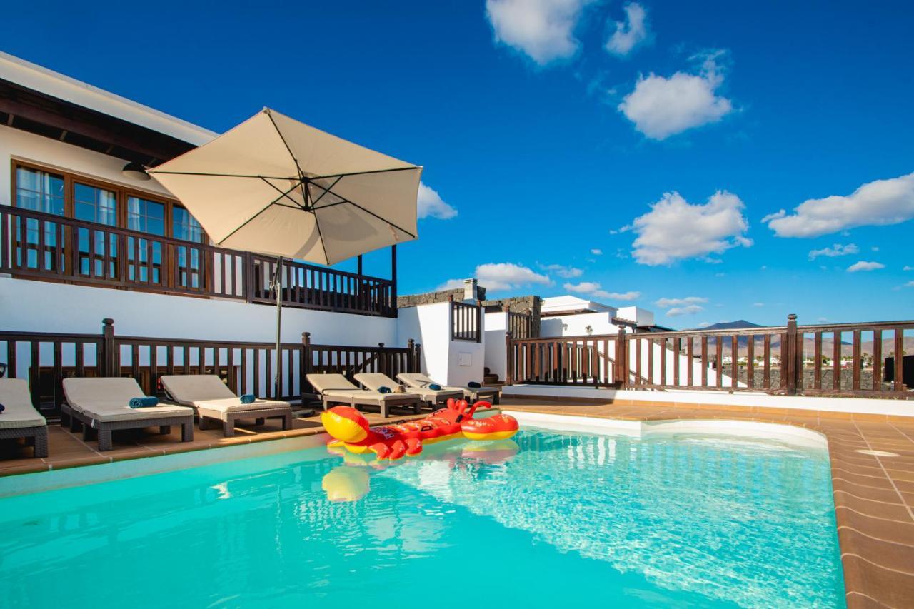 Villa Vista Rey - 6 Bedroom - Heated Pool - Amazing Views - Pool Table - Vista Lobos - Playa Blanca Экстерьер фото